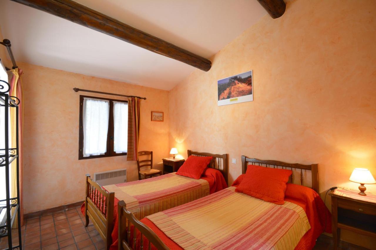 Chambre D'Hotes Au Vieux Chene Grillon Buitenkant foto